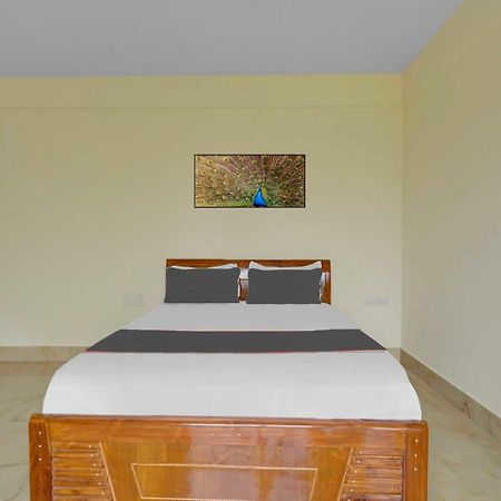 Collection O Emara Inn Near Ascendas Park Square Mall Бенґалуру Екстер'єр фото