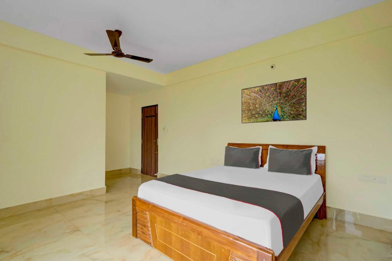 Collection O Emara Inn Near Ascendas Park Square Mall Бенґалуру Екстер'єр фото